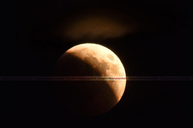 Eclissi di Luna 2018: tutte le leggende del fenomeno più spettacolare e meno romantico della volta celeste