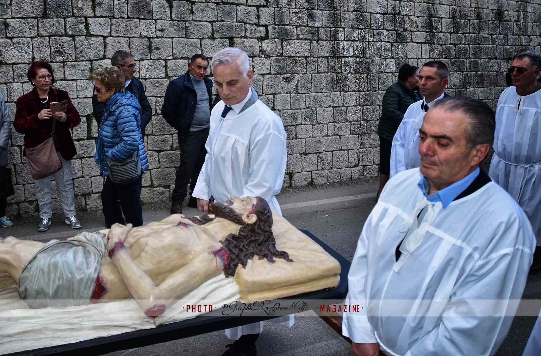 via crucis barile venerdì santo 