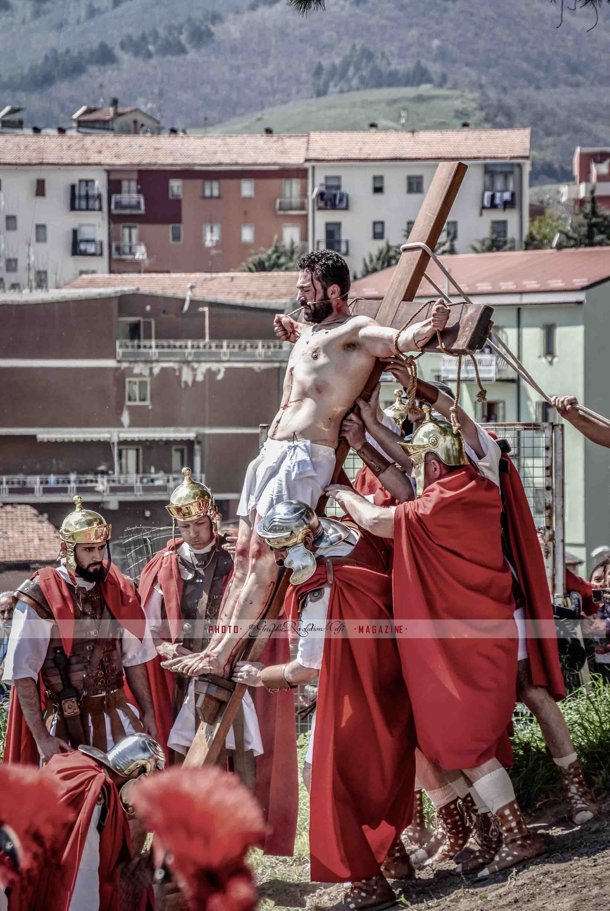 Foto Via crucis di rionero crocifissione