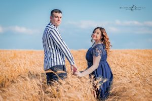 Prematrimoniale tra grano e lavanda in Basilicata | Fabiana & Gianni