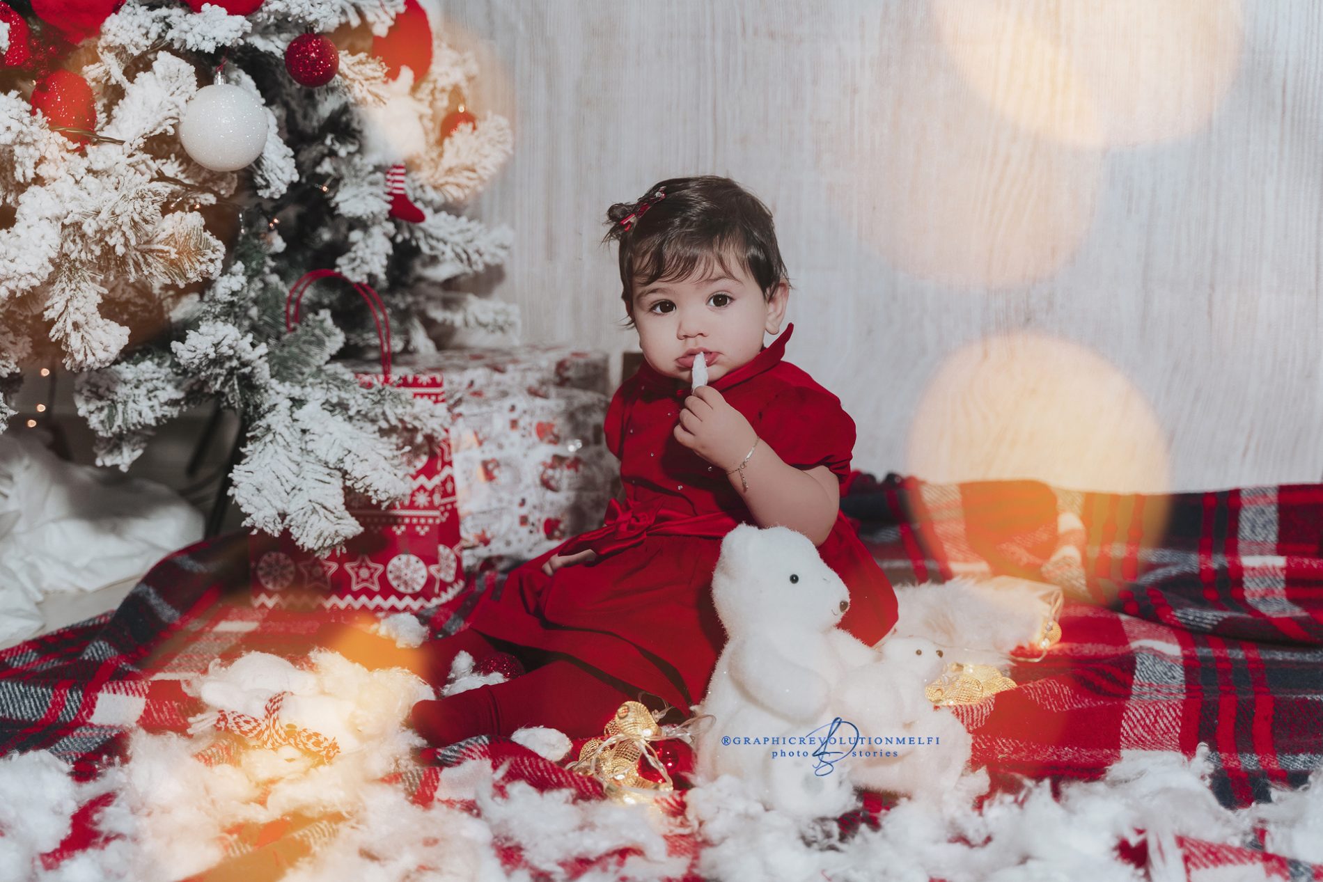 Fotografie di Famiglia a Natale in Basilicata melfi foto gravidanza maternità lavello potenza prematrimoniale matrimonio potenza elopement wedding graphicrevolutionmelfi photography marriage destinationwedding italywedding italy wedding italia matrimoni graphic revolution melfi