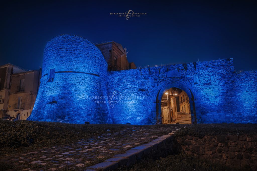 A Melfi la Porta Venosina si colora di Blu per la giornata mondiale del diabete 2021