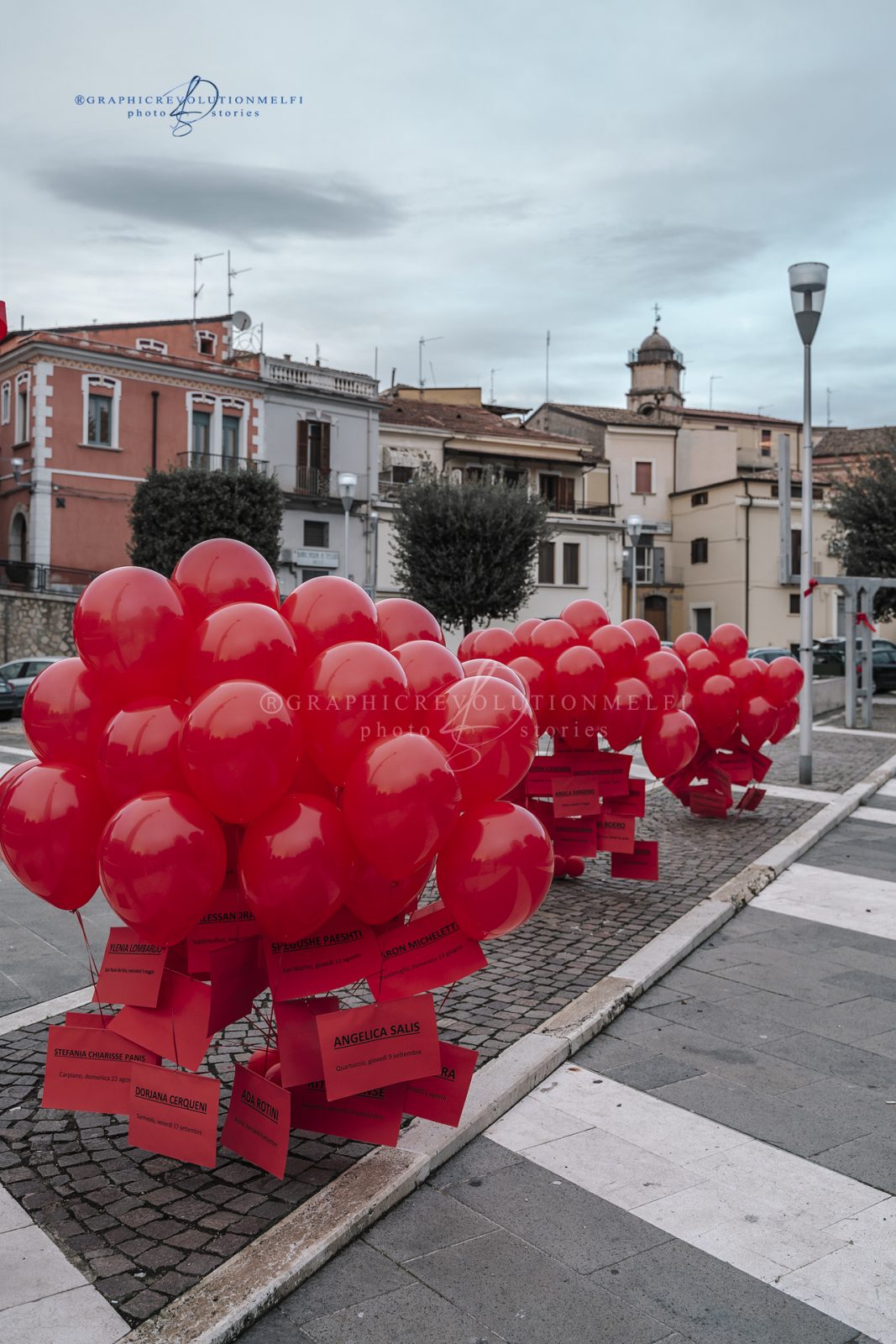 Melfi il 25 Novembre la Porta Venosina si tinge di Rosso contro la violenza sulle Donne