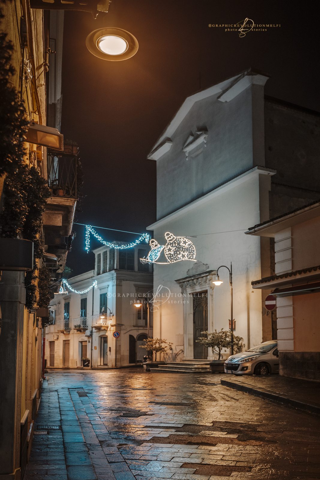 Melfi Natale 2021 le foto delle luminarie e videomapping via santa maria ronca battista metalux luminarie