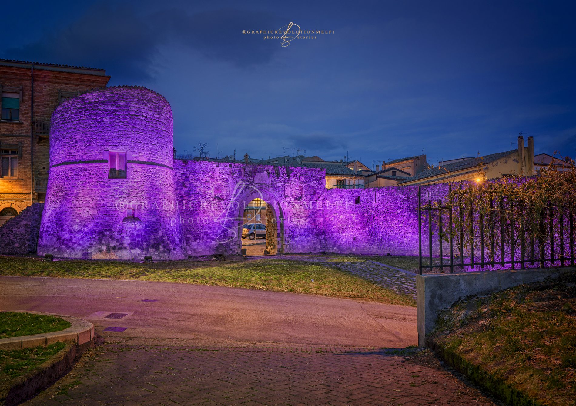 Giornata Epilessia 2022 Melfi monumenti viola Porta venosina basilicata