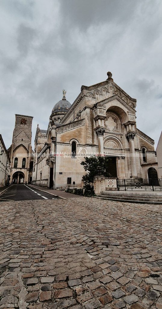 11 Novembre San Martino Viaggio a Tours in Francia 